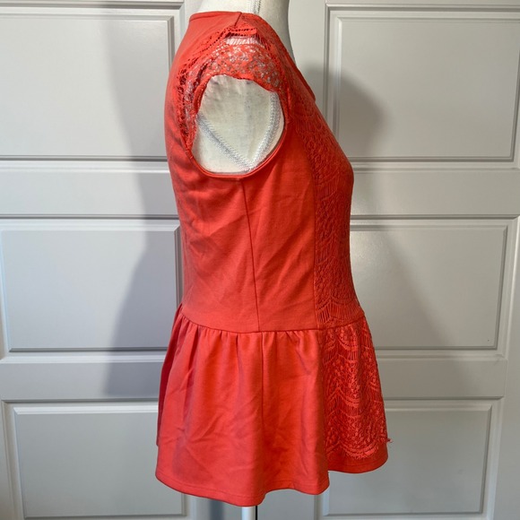 Soprano Lace Peplum Top Coral Orange Cap Sleeve Blouse‎ Women's Size Large - Picture 4 of 7
